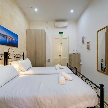 Apartment Victory In With Traditional Maltese Charm By 360 Estates *
