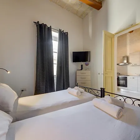 Victory In With Traditional Maltese Charm By 360 Estates *