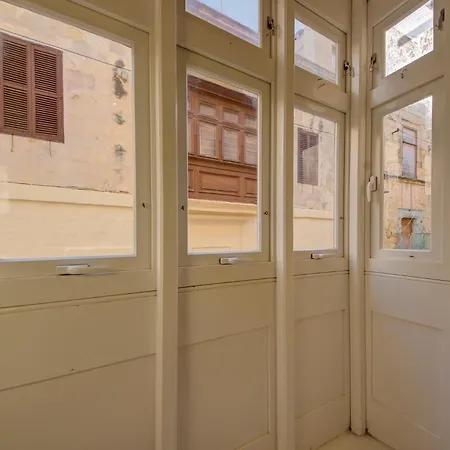 Victory In With Traditional Maltese Charm By 360 Estates Birgu